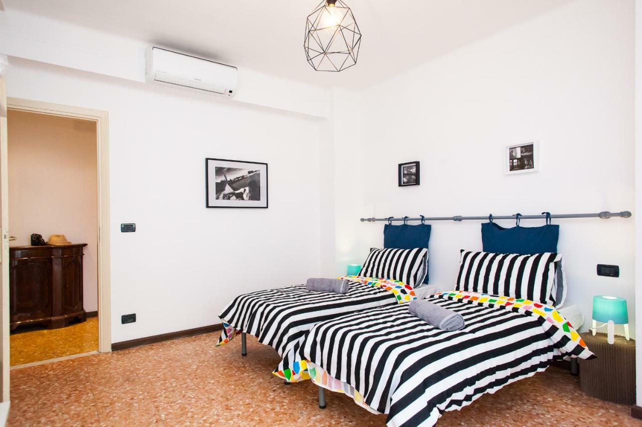 Casa Liberta - Downtown Modern Apartment With Airconditioning Sanremo Exterior photo