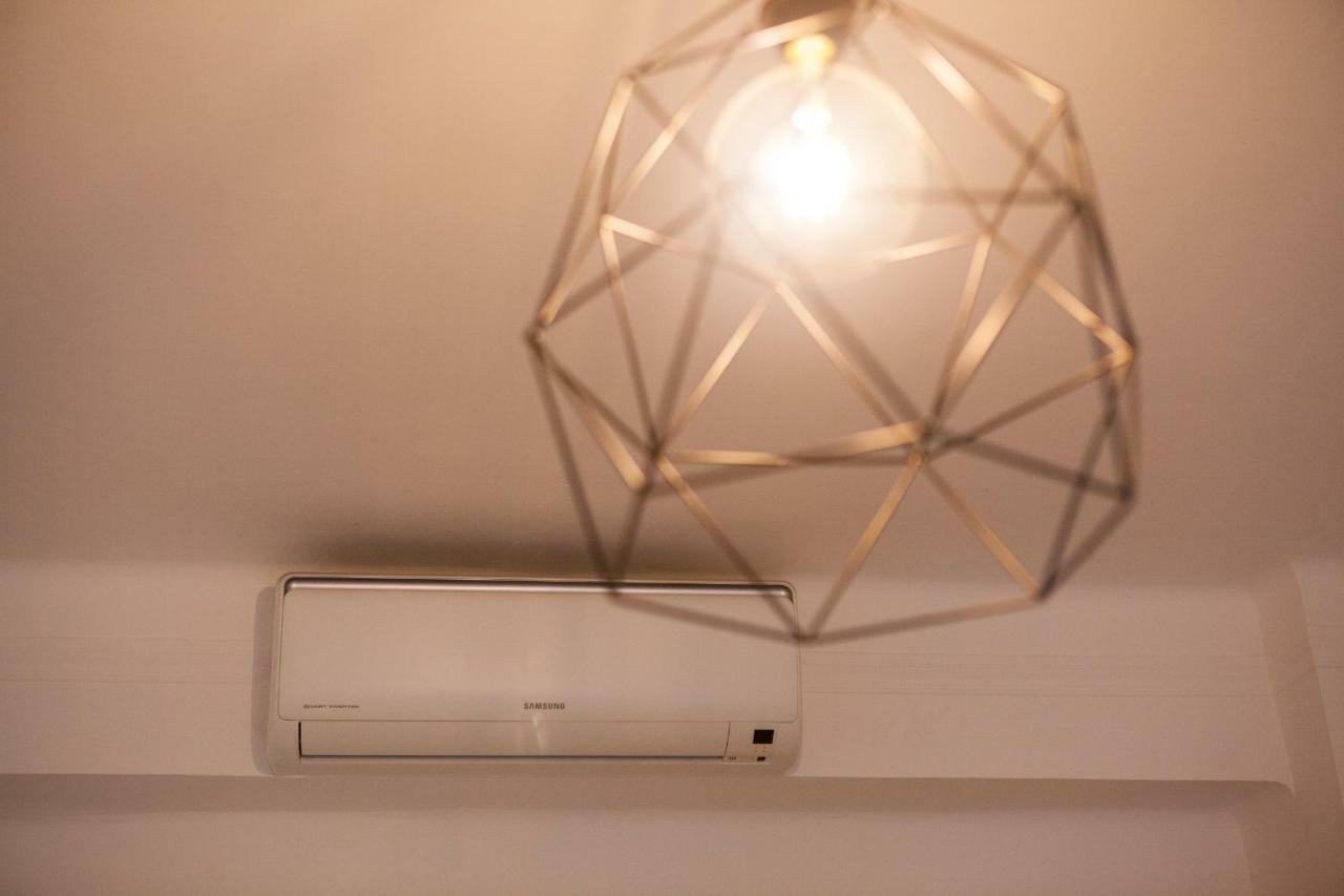 Casa Liberta - Downtown Modern Apartment With Airconditioning Sanremo Exterior photo